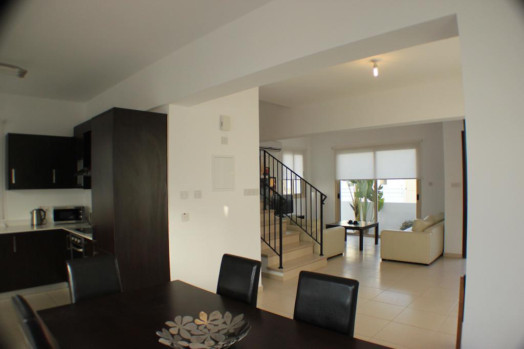 Palm Tree Villas Protaras Bagian luar foto