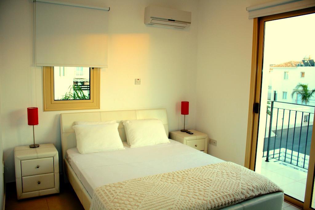Palm Tree Villas Protaras Ruang foto